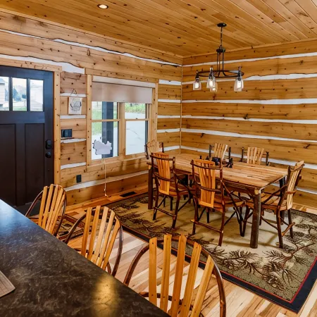 Larsen Lodge Downtown Village Egg Harbor, Sauna, New, Rustic and Elegant.