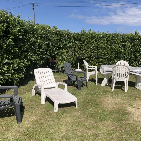 House at 700 m from the sea, facing south, garden, wifi, 1 bedroom, 2 persons