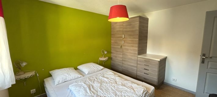 Apartment with parking, wifi, Thonon near the thermal baths トノンのホテル