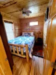 Pineview Cabin at Bayview Cabin Resort on Picturesque Northwoods Lake in Wi. - 3-Star
