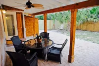1st Street Cedar Beach House Retreat - 4 stjerner