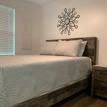 Enjoy semi-seclusion on the beautiful Suwannee River