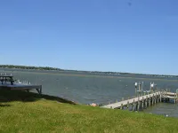 Cozy cottage on the Chesapeake Bay ピアンカタンクのホテル