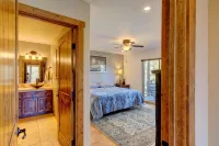 "Pagosa's - Hill Top House" Hot Tub/Pool Table/Decks/Fire Pit/ Pet Friendly - 4 estrellas