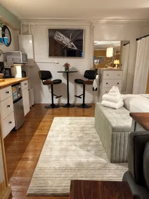Suite is 100 Yds from the Beach! Walking DistancePrivate Beach Access. - Gym