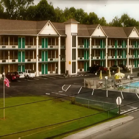 Riverlodge South