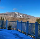 Bromley View Inn - parking