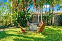 NEW 3Bed by the Beach- Game Room - Pool - Outdoor TV - Homestays