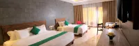 The Westlake Hotel & Resort Yogyakarta - balcone