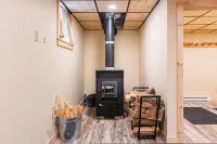 4-bedroom cabin just 10 minutes from Adirondack Park - Chalets