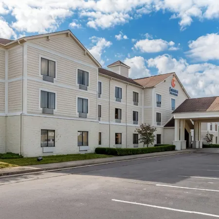 Holiday Inn Express & Suites MOREHEAD by IHG