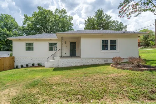 Newly Remodeled 3 Bedroom In Uptown - Sleeps 6!! - Varme kilder