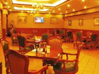 Huatai Hotel (Guangrao) - parking
