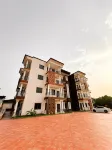 The Aud Luxury Apartments - parking