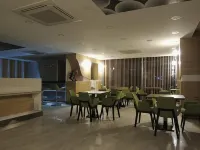 AKCAYHAN OTEL - breakfast