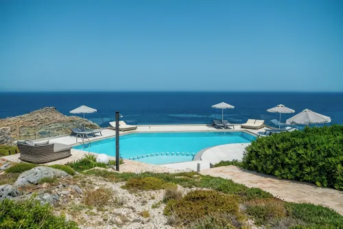 Villa Penelope – Seafront Bliss & Sunset Views - Gym