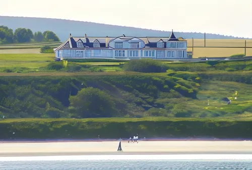 Cullen Bay Hotel - Pet friendly