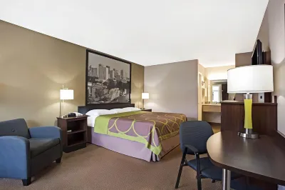 Super 8 by Wyndham Oklahoma/Frontier City Hotels near Arcadia