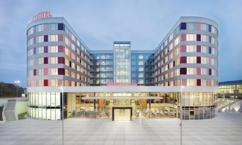 Mövenpick Hotel Stuttgart Airport