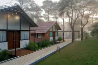 Crystal Kuruva Nature Resort & Spa