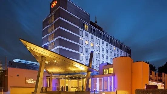 Crowne Plaza London - Gatwick Airport