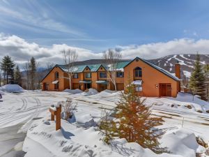 Bretton Woods Condos by Bretton Woods Vacations