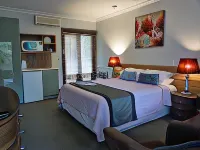 Adamsons Riverside Accommodation Hotels in Gracetown