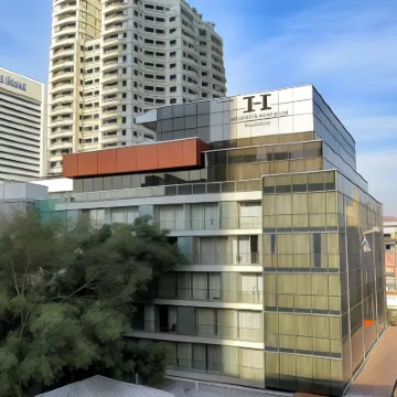 โรงแรม เดอะ เฮอริเทจ กรุงเทพ โรงแรมใกล้ตลาดกลางคืนพัฒน์พงษ์
