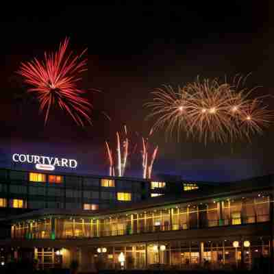 Courtyard Hannover Maschsee Hotel Exterior