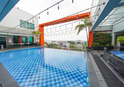 Grand Central Hotel Pekanbaru Hotel a 