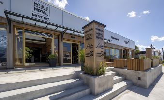 Nobile Hotel Montoya