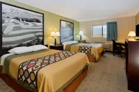 Super 8 by Wyndham Rochelle Hotels in Rochelle