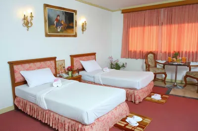 OYO 75466 13 Coins Bang Yai Hotel Hotels in Sai Noi District