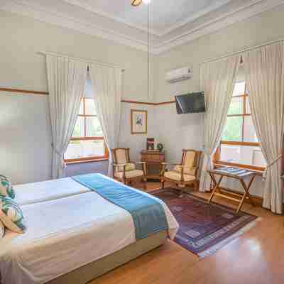 Montagu Country Hotel Rooms