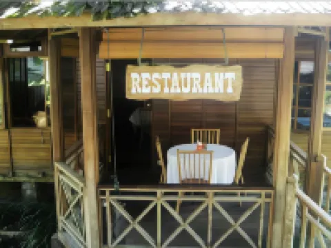 Highland Resort & Nature Tours Hotels in Tomohon
