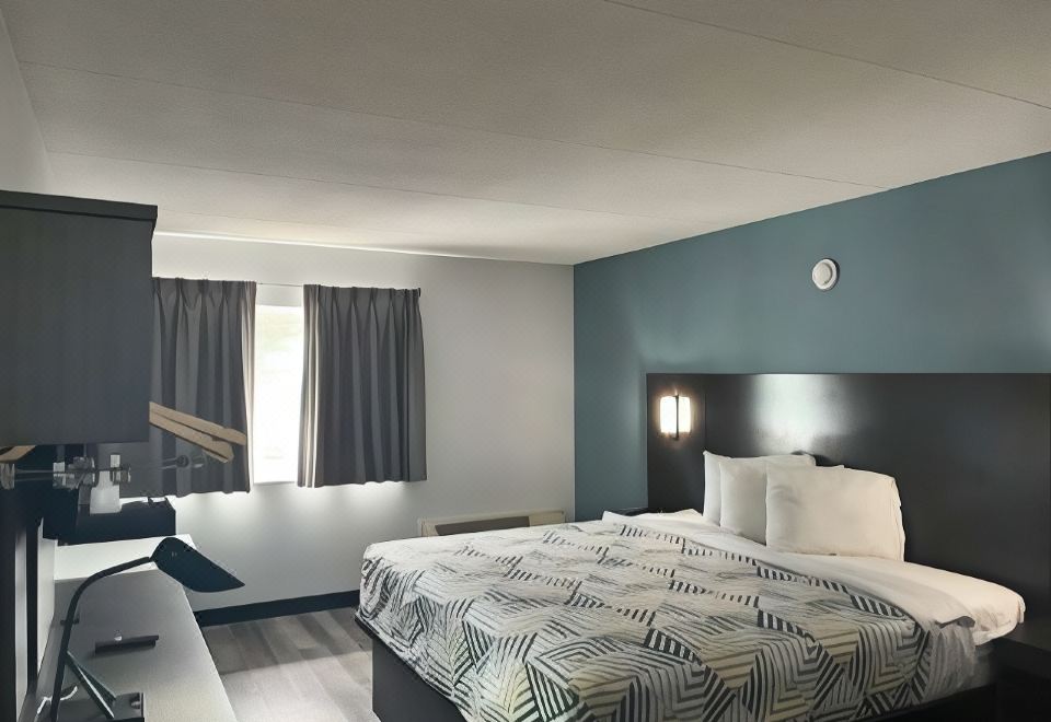 Studio 6 Suites East Syracuse, NY Airport