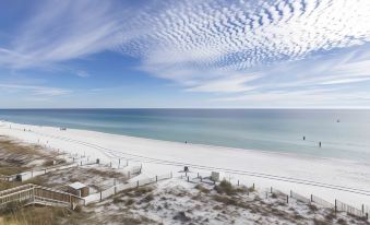Crystal Dunes by Southern Vacation Rentals