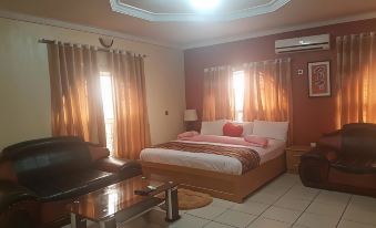 Hallmark Suites - Abeokuta