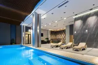 Shamsan Airport Hotel Hotels in Urtasaray