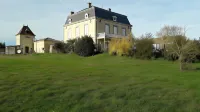 Domaine de l Ourbise فنادق في Casteljaloux
