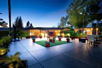 The Palo Alto Inn