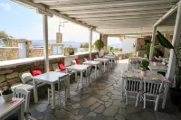 Bellissimo Resort - breakfast