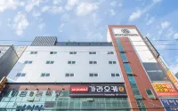 Changwon Sangnam-Dong Icon Hôtels à proximité de la Changwonjungang Railway Station