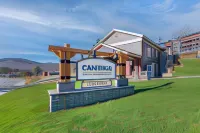 Cambria Hotel Lake Placid - Lakeside Resort