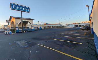 Travelodge by Wyndham Clovis