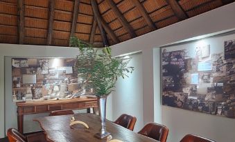 Karongwe River Lodge