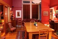 Villa Rouge B&B