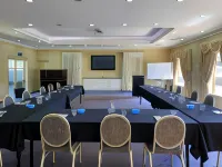 Bushmans Motor Inn Hotels in Parkes