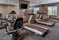 Holiday Inn Express & Suites YORK by IHG - parking