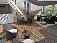 Hotel le Charleston Hotels in Le Mans